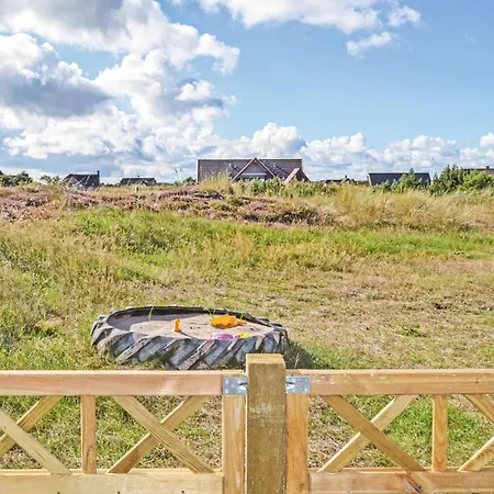3 Bedroom Cozy In Hvide Sande Дом отдыха